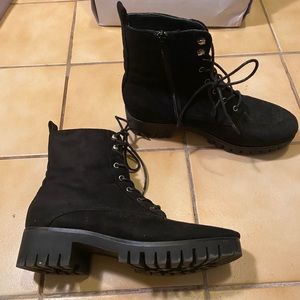 BAMBOO BLACK BOOTS